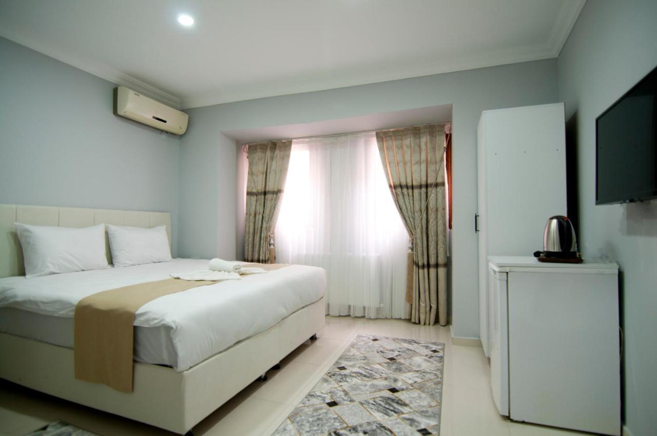 Istanbul Palace Hotel Екстериор снимка