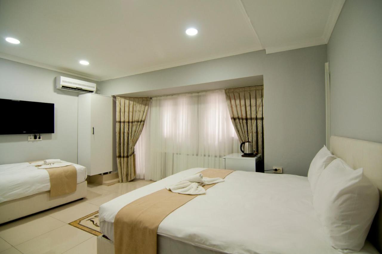 Istanbul Palace Hotel Екстериор снимка
