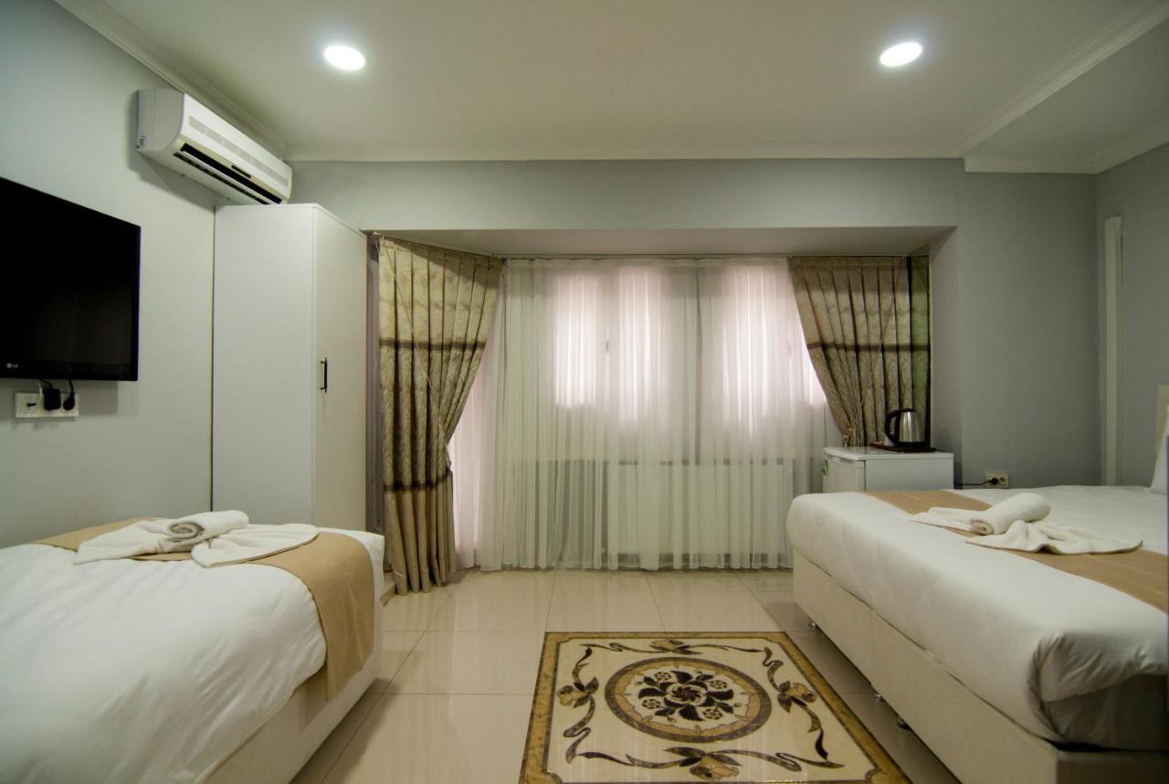 Istanbul Palace Hotel Екстериор снимка